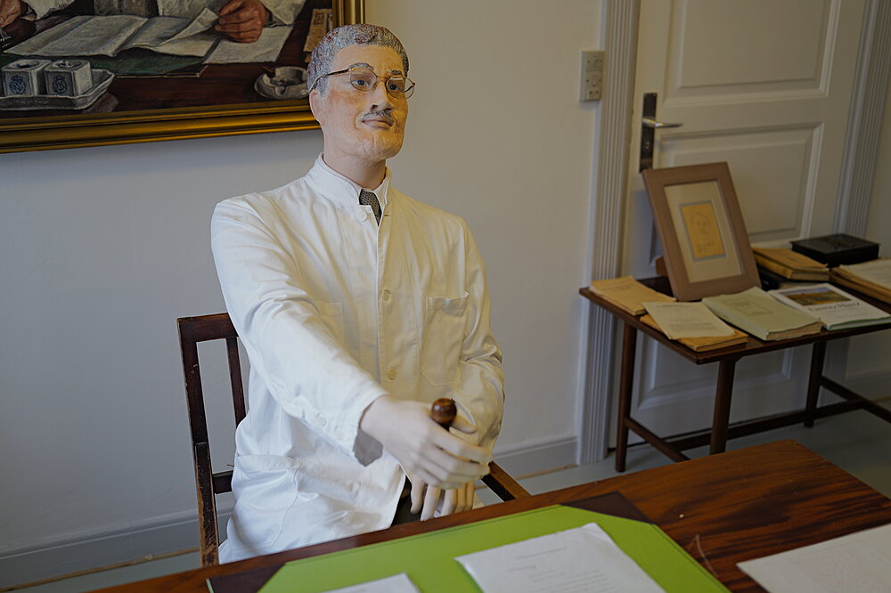 Overlægen