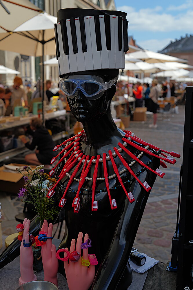 Sort figur med vareudvalg