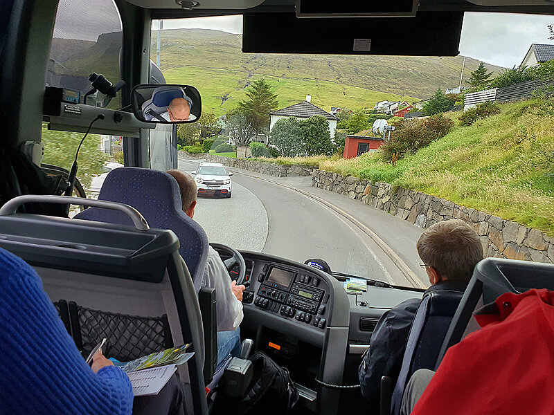I bussen